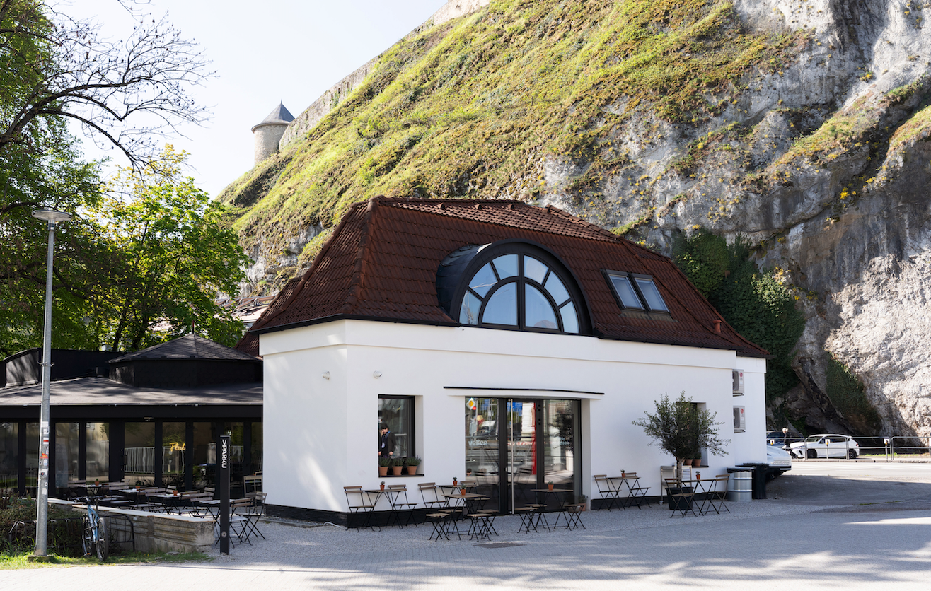 Vo Fleck Coworking majú ľudia rôzne profesie.